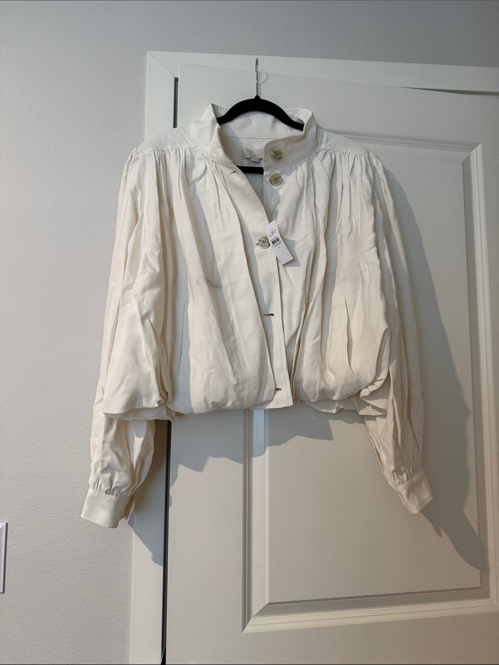 LOFT Cream Cropped Puff-Sleeve Jacket